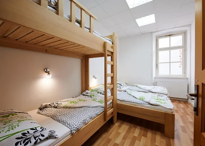 Hostel Mladinski Center Smartno ob Paki