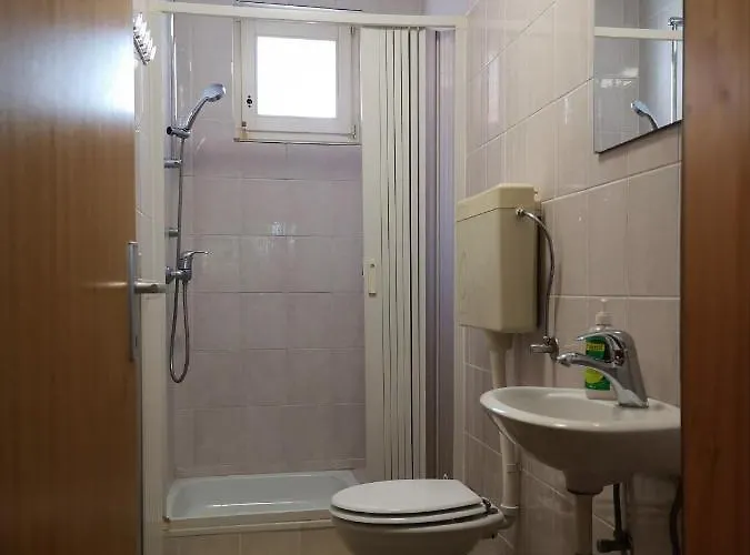 Mladinski Center Hostel Smartno ob Paki